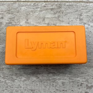 LYMAN .22 CAL RIFLE MOULD, EMPTY BOX, VINTAGE #5-08538-BDH