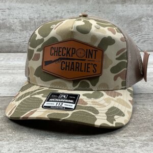 LEATHERING CO. RICHARDSON CUSTOM CHECKPOINT CHARLIE'S HARVEST DUCK CAMO/LIGHT TAN TRUCKER HAT, NEW #THAT-CAMO1