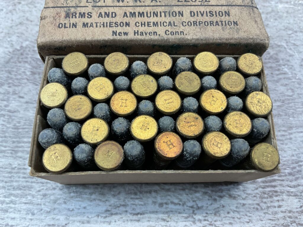 WINCHESTER/OLIN MATHIESON CHEMICAL COORPORATION BALL CAL .22LR AMMO, FULL BOX, VINTAGE #5-08580-BD