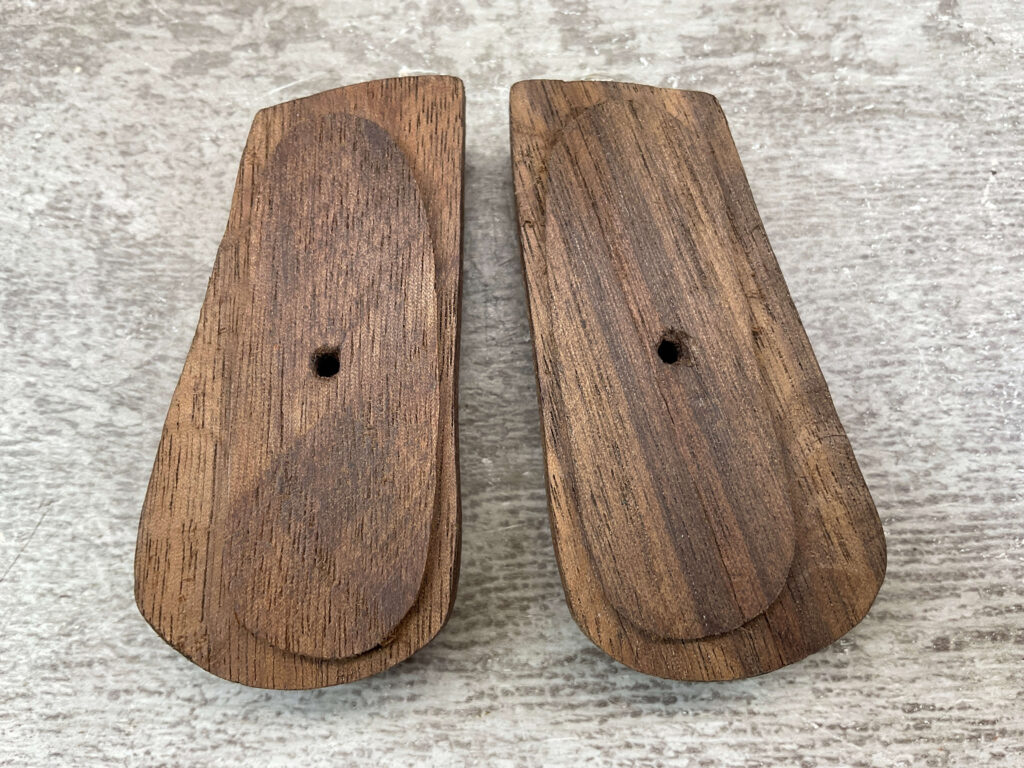 MAUSER C96 BROOMHANDLE WOODEN GRIPS, REPRO, NO SCREW