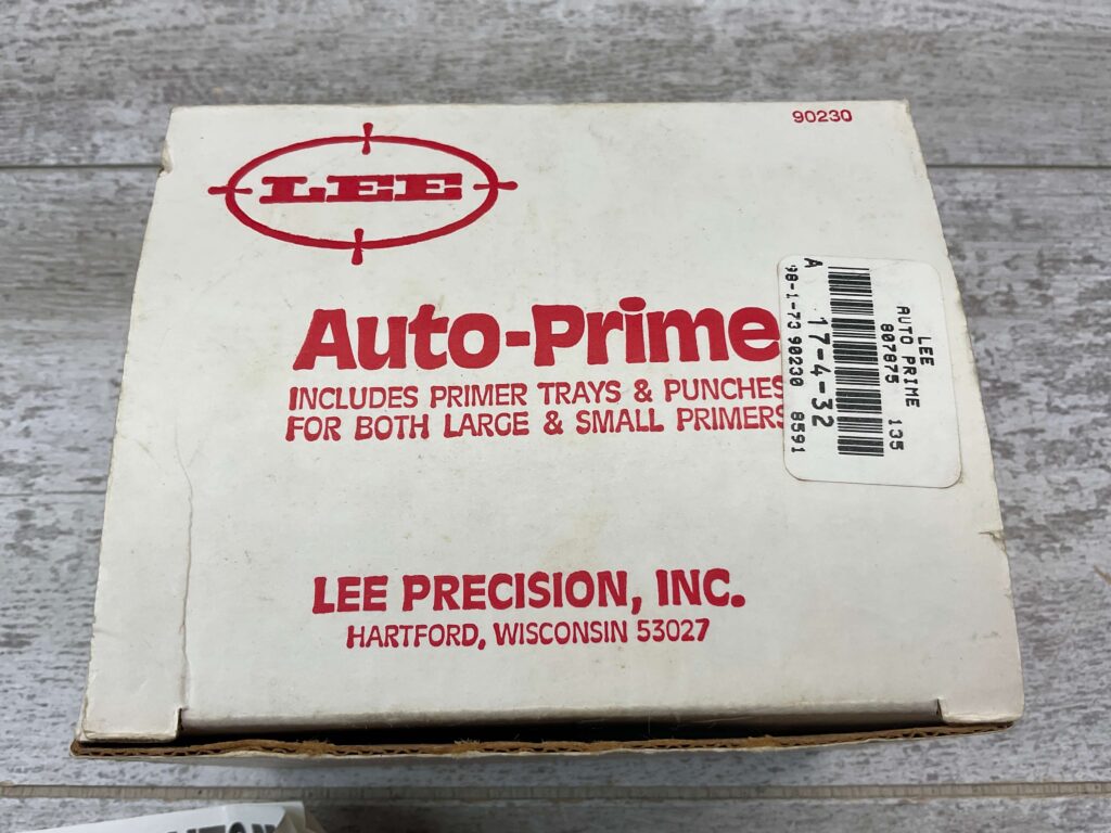 LEE AUTO-PRIMER FOR BOTH SMALL & LARGE PRIMERS