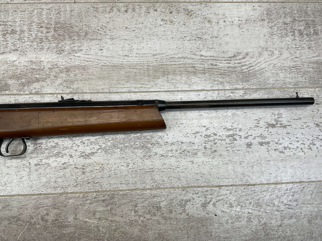 SEARS J.C. HIGGINS MODEL 126.102940 .22 CAL AIR RIFLE, VINTAGE #5-08567-BDH