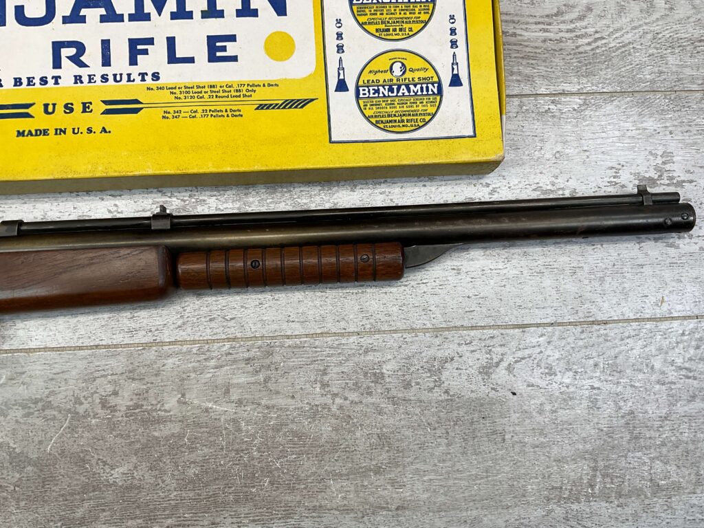 "BENJAMIN FRANKLIN" MODEL 312 .22 CAL PUMP ACTION AIR RIFLE W/ ORIGINAL BOX, VINTAGE, RARE #5-08569-BDH