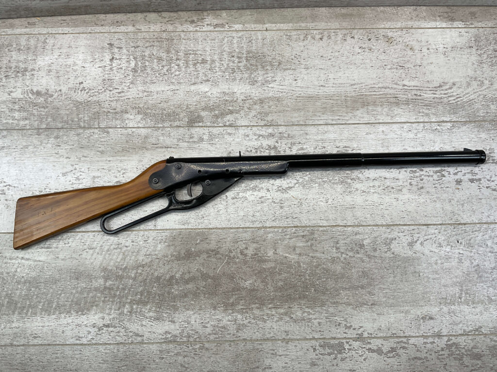 DAISY NO. 102 MODEL 36 .175 CAL PUMP ACTION AIR RIFLE, VINTAGE #5-08570-BDH