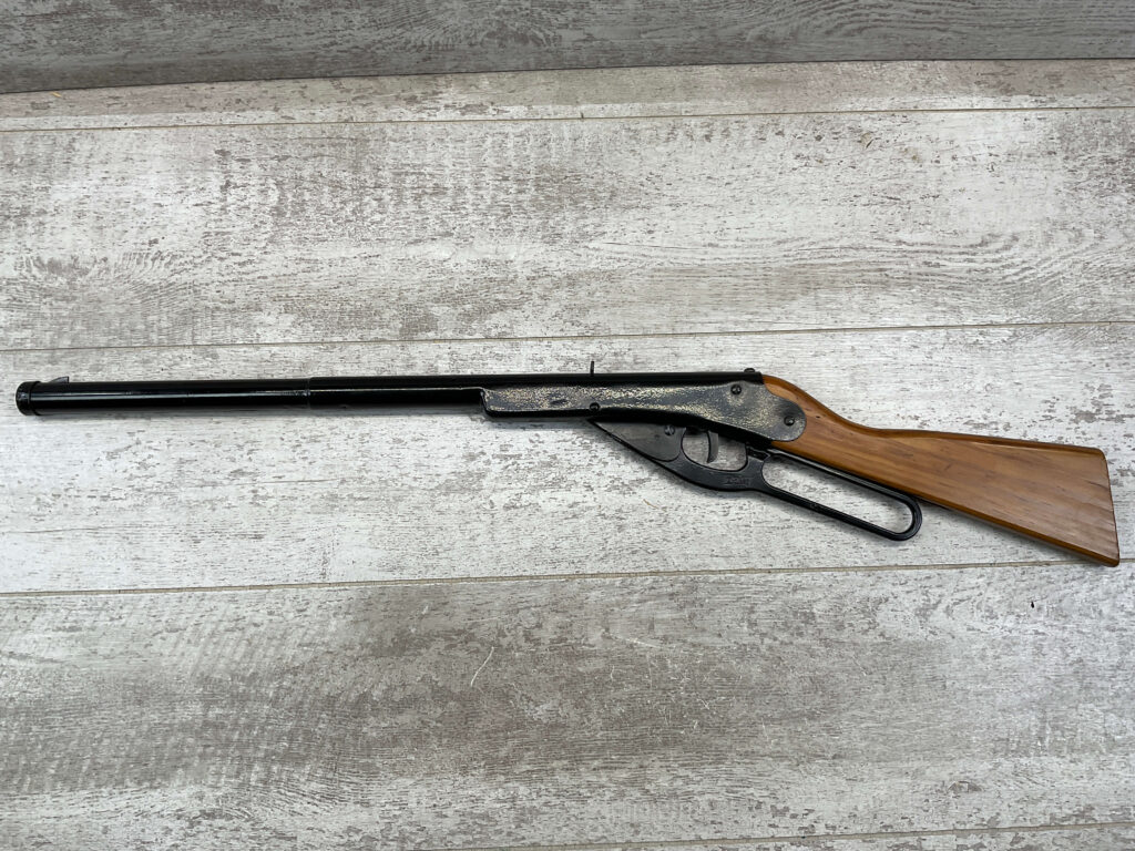 DAISY NO. 102 MODEL 36 .175 CAL PUMP ACTION AIR RIFLE, VINTAGE #5-08570-BDH