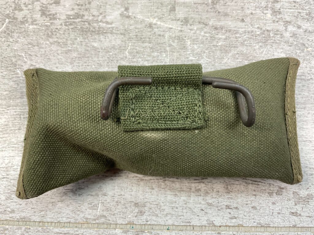 U.S. WWII M15 GRENADE LAUNCHER SIGHT SET IN ORIGINAL CARRYING CASE #5-08046-PF