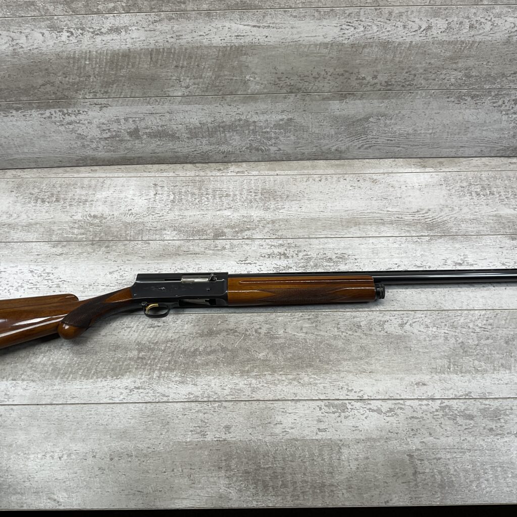BROWNING LIGHT TWELVE A5 12GA SEMI AUTO SHOTGUN #5-08917