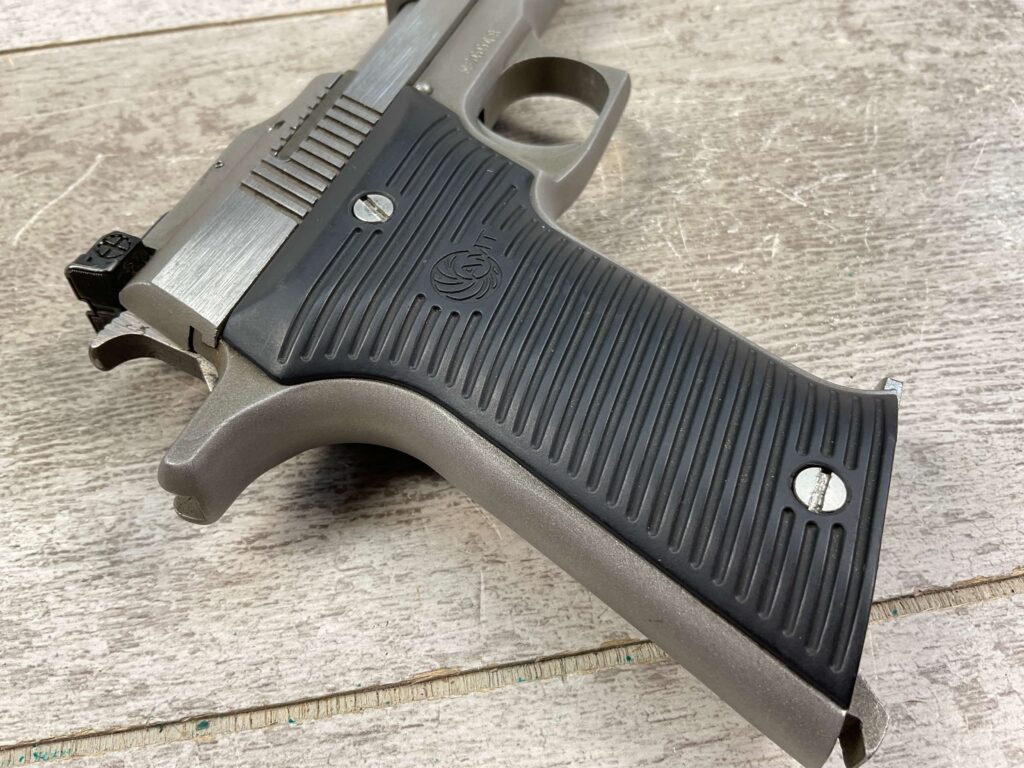AMT AUTOMAG II .22 RIMFIRE MAGNUM SEMI AUTO PISTOL #5-09003-PF