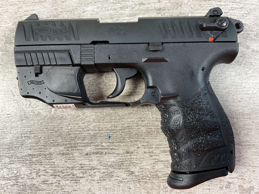 WALTHER P22Q .22LR 10-RD SA/DA SEMI AUTO PISTOL, W/ LASER #5-10997