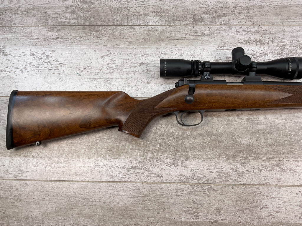 KIMBER HUNTER .22LR BOLT ACTION RIFLE, W/SCOPE, MINTY #5-09502