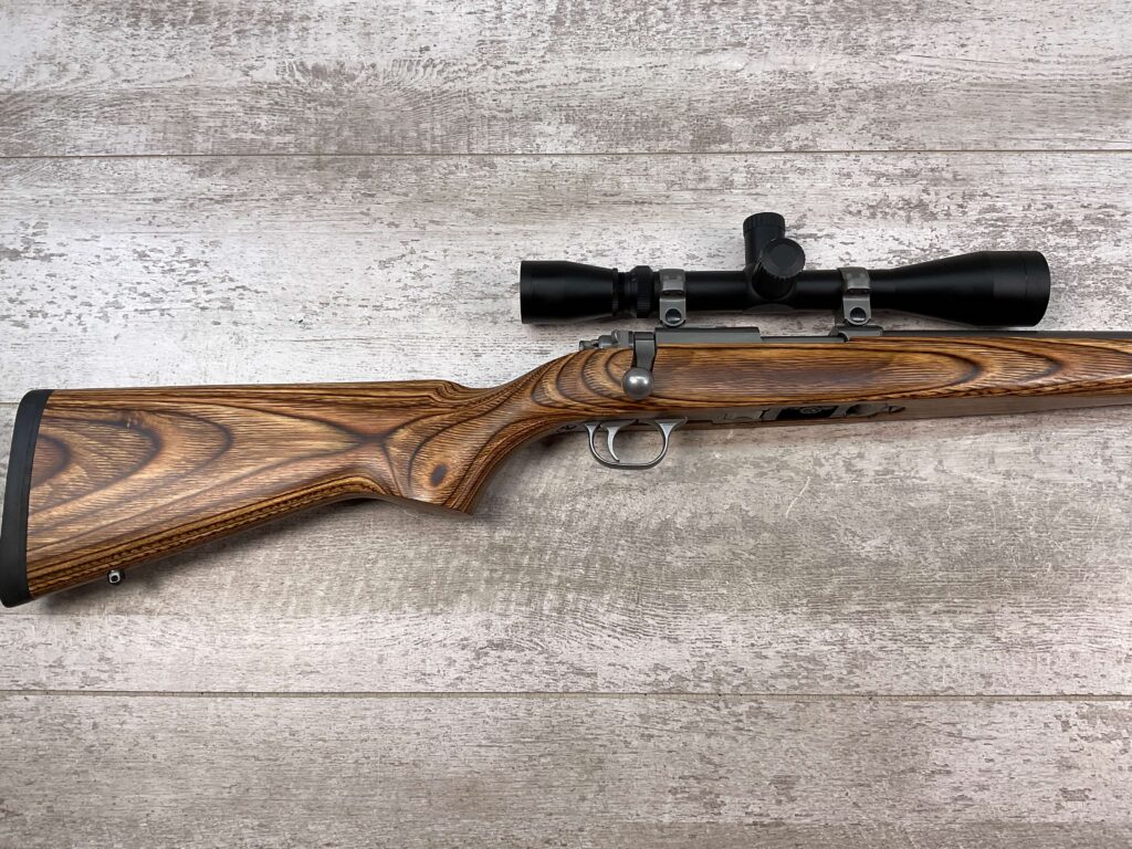 RUGER ALL WEATHER 77/22 .22WIN MAG R.F. BOLT ACTION RIFLE, MINTY #5-09503