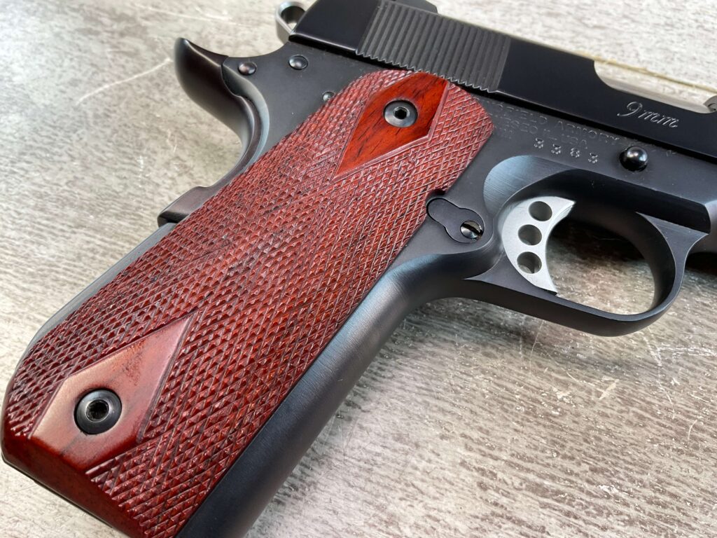 SPRINGFIELD ARMORY / KASE REEDER CUSTOM 1 ASTERISK (1*) 9MM SEMI AUTO PISTOL, JAMES EARL JONES COLLECTION #5-10786
