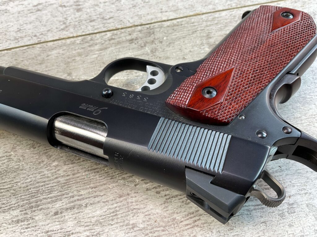 SPRINGFIELD ARMORY / KASE REEDER CUSTOM 1 ASTERISK (1*) 9MM SEMI AUTO PISTOL, JAMES EARL JONES COLLECTION #5-10786