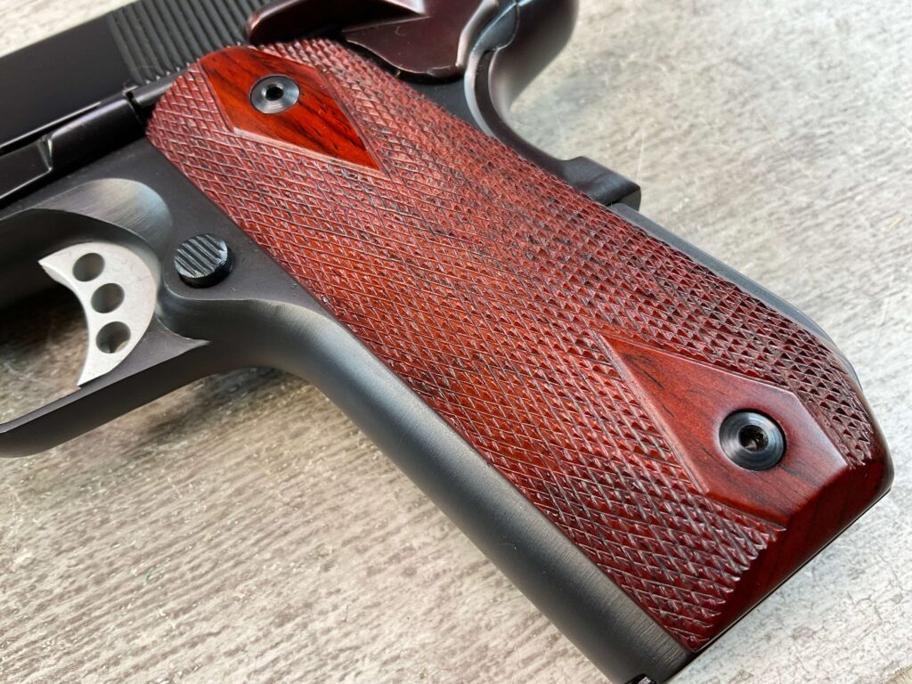 SPRINGFIELD ARMORY / KASE REEDER CUSTOM 1 ASTERISK (1*) 9MM SEMI AUTO PISTOL, JAMES EARL JONES COLLECTION #5-10786