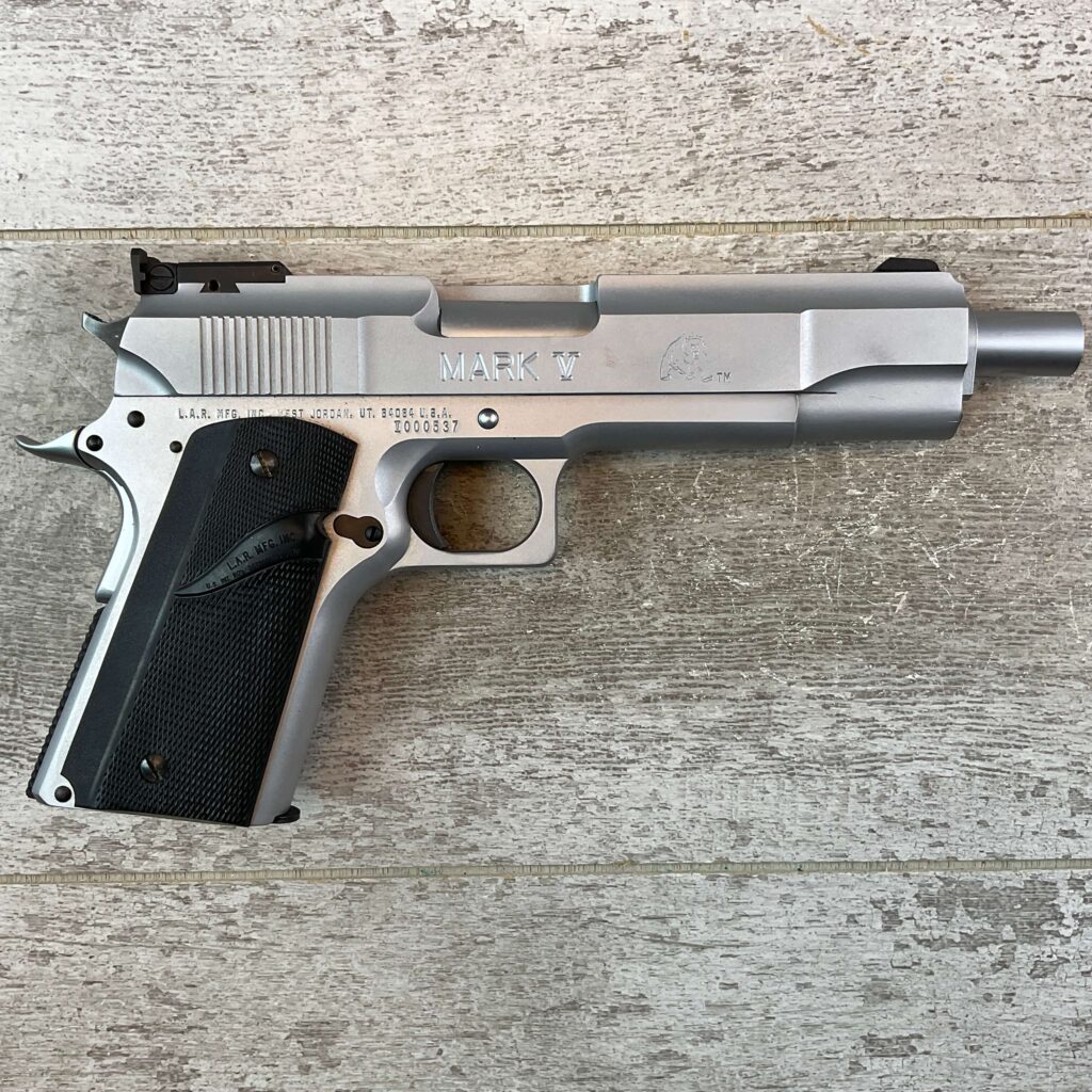 L.A.R. MANUFACTURING GRIZZLY .50 ACTION EXPRESS MARK V SEMI AUTO PISTOL, JAMES EARL JONES COLLECTION, RARE #5-10851
