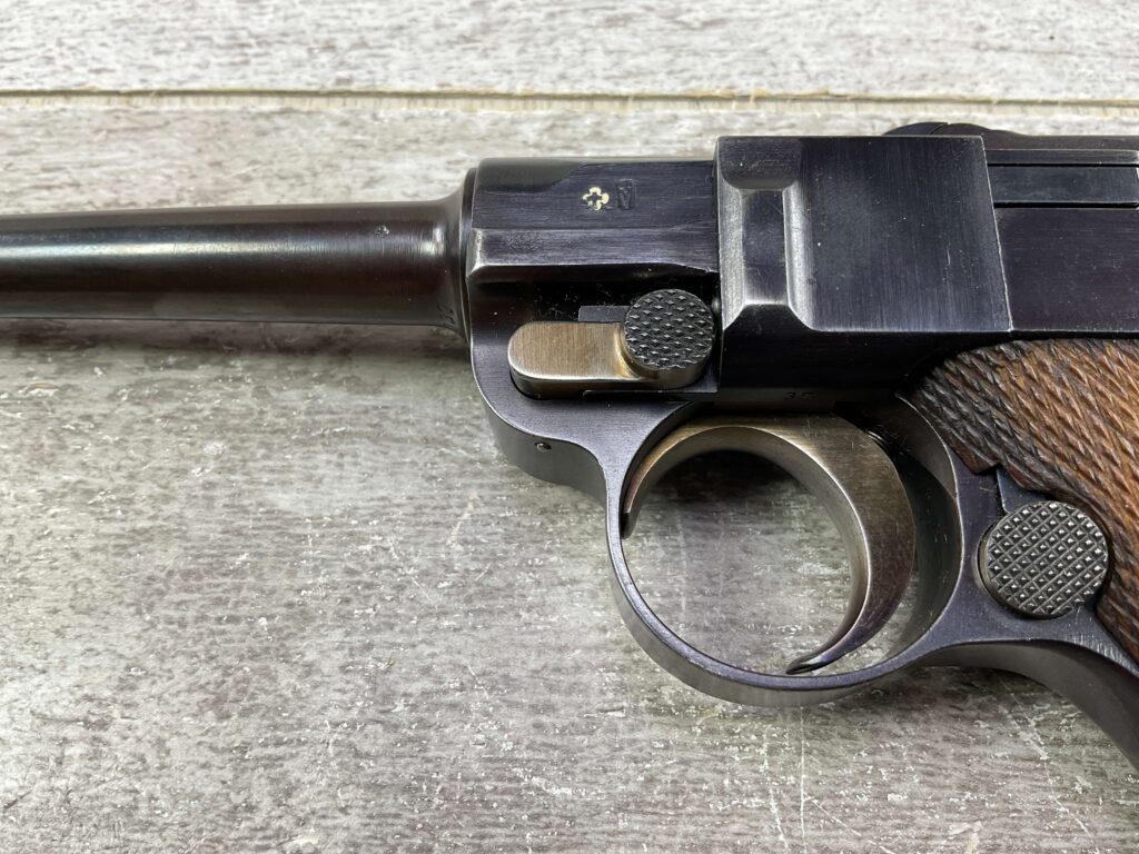 DWM 1900 SWISS 7.65MM LUGER P08 SEMI AUTO PISTOL, JAMES EARL JONES COLLECTION, MINTY & MATCHING #5-10867