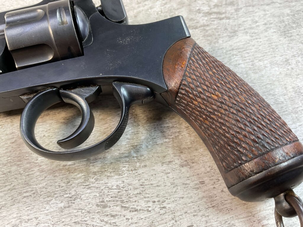 JAPANESE TYPE 26 9X22mmR REVOLVER, JAMES EARL JONES "FAVORITES" COLLECTION, MINTY #5-10883