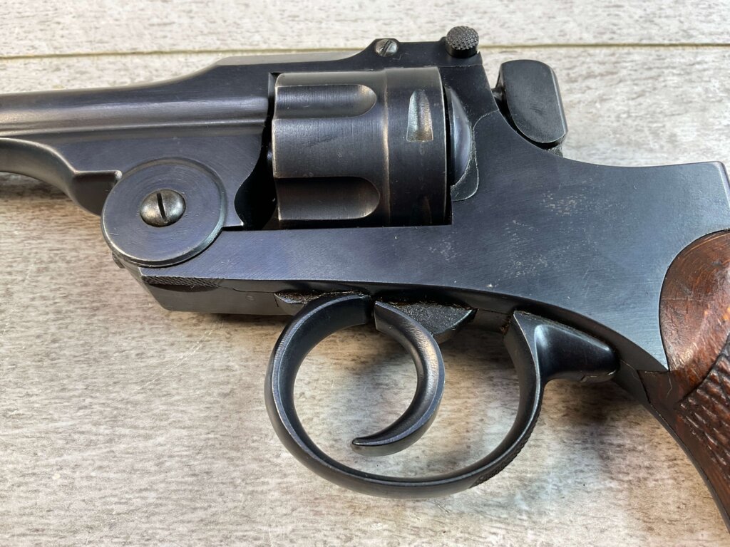 JAPANESE TYPE 26 9X22mmR REVOLVER, JAMES EARL JONES "FAVORITES" COLLECTION, MINTY #5-10883